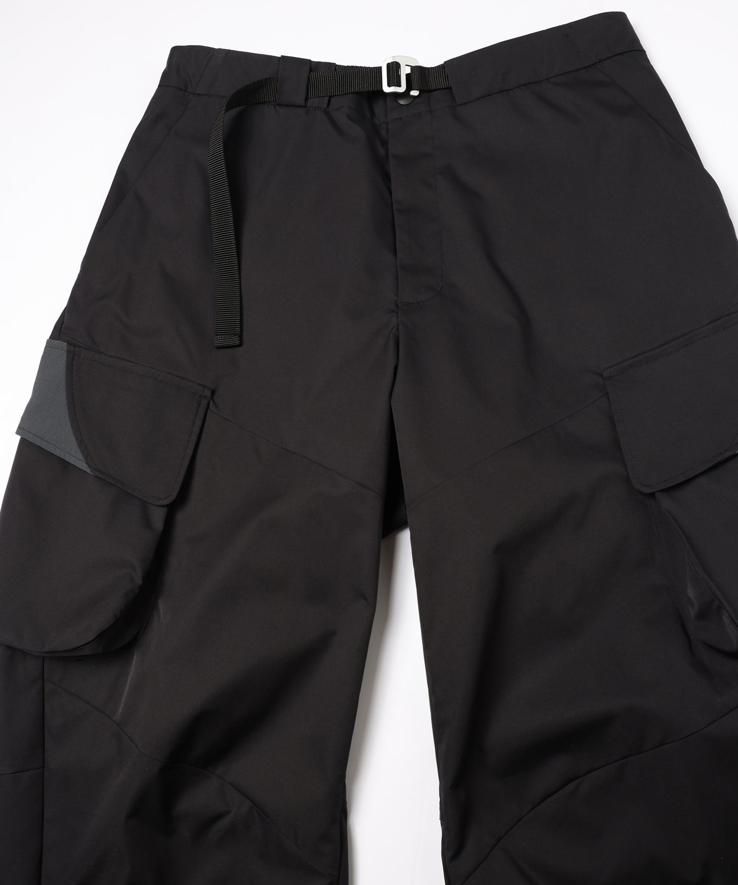 【OL】3D SWITCHING TECH PANTS