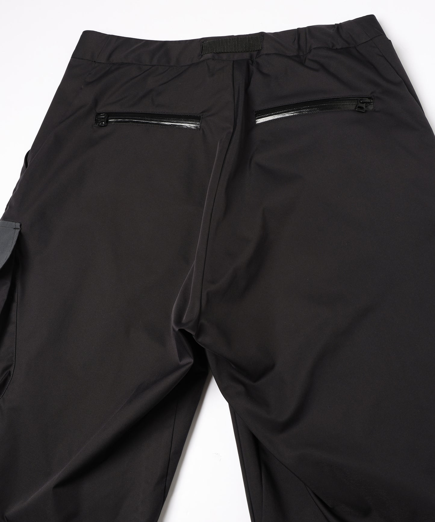 【OL】3D SWITCHING TECH PANTS