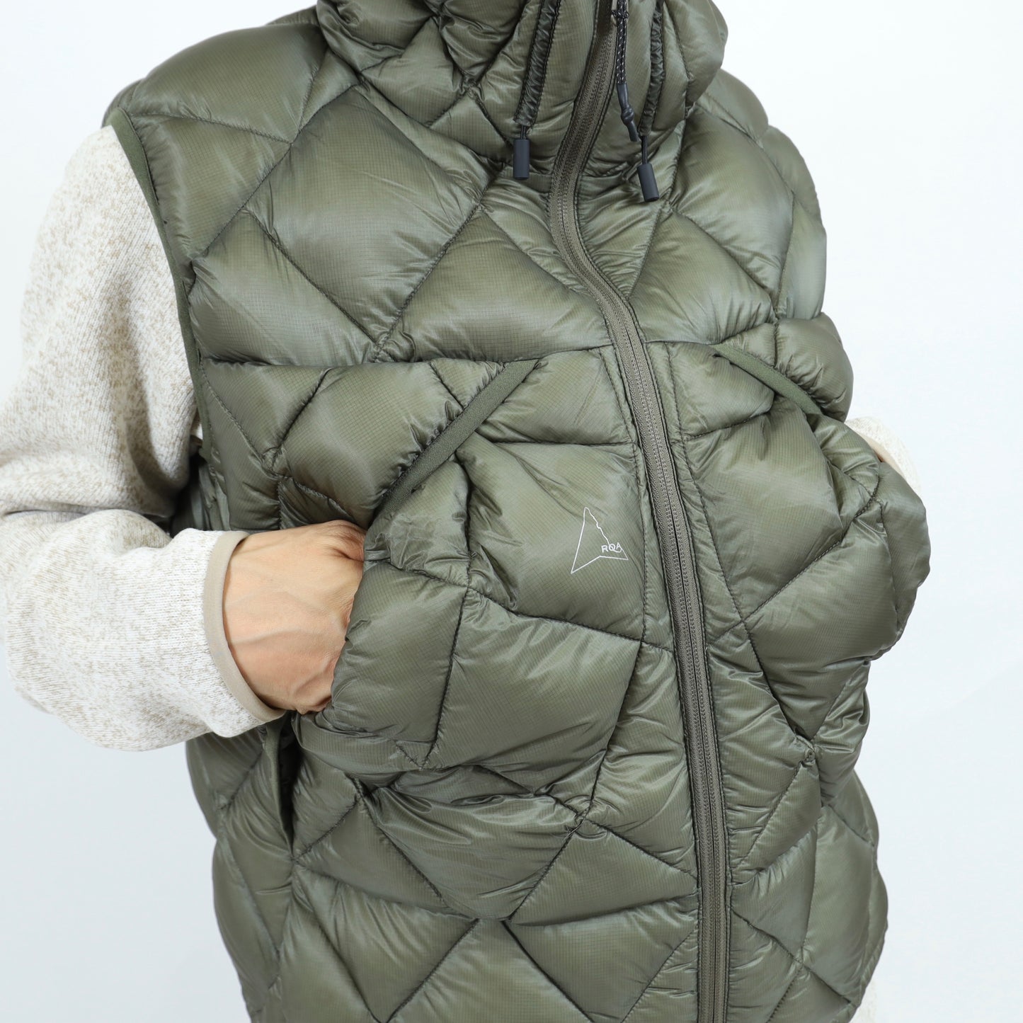 【ROA】PUFFER VEST