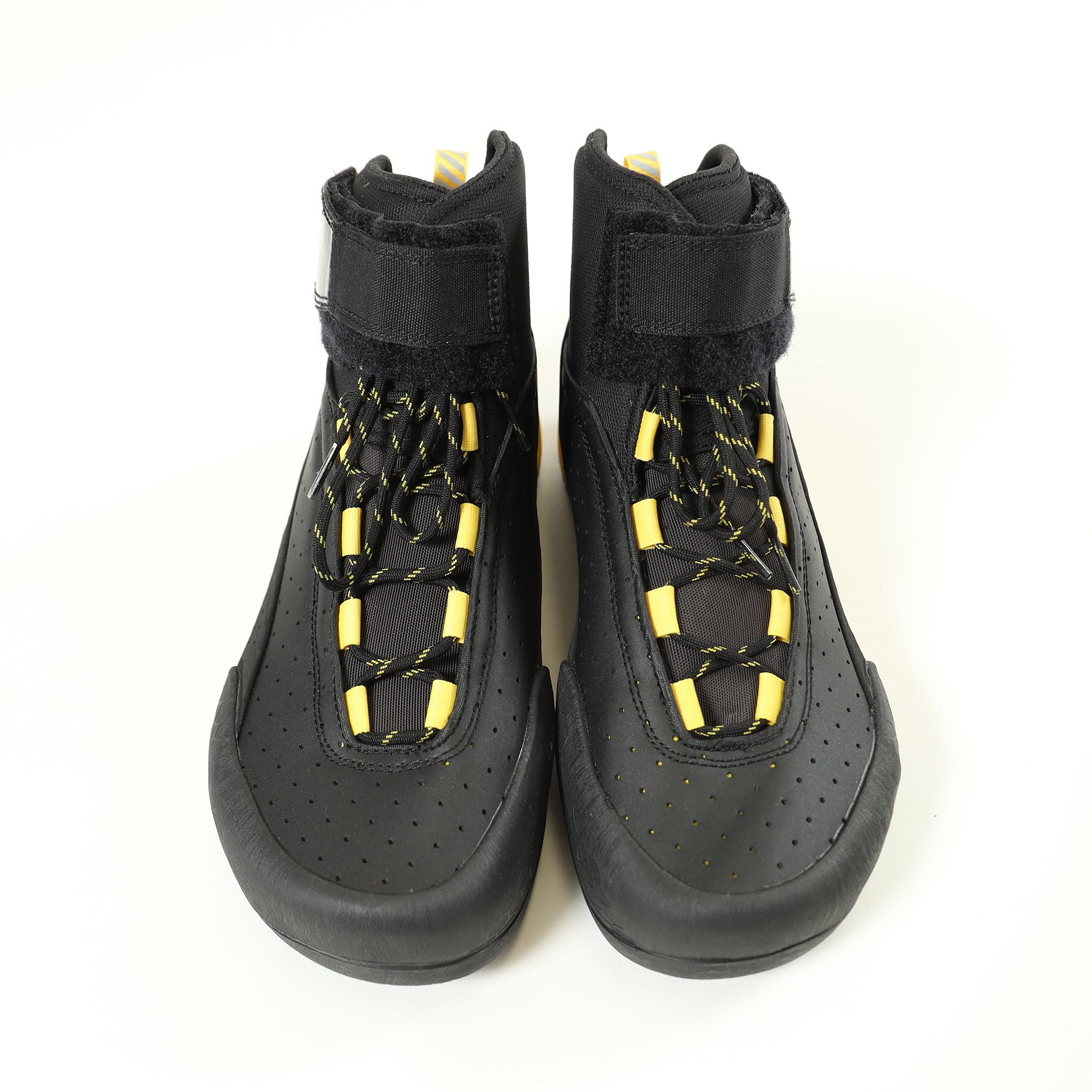 LA SPORTIVA】TX CANYON – KIKUNOBU Liv