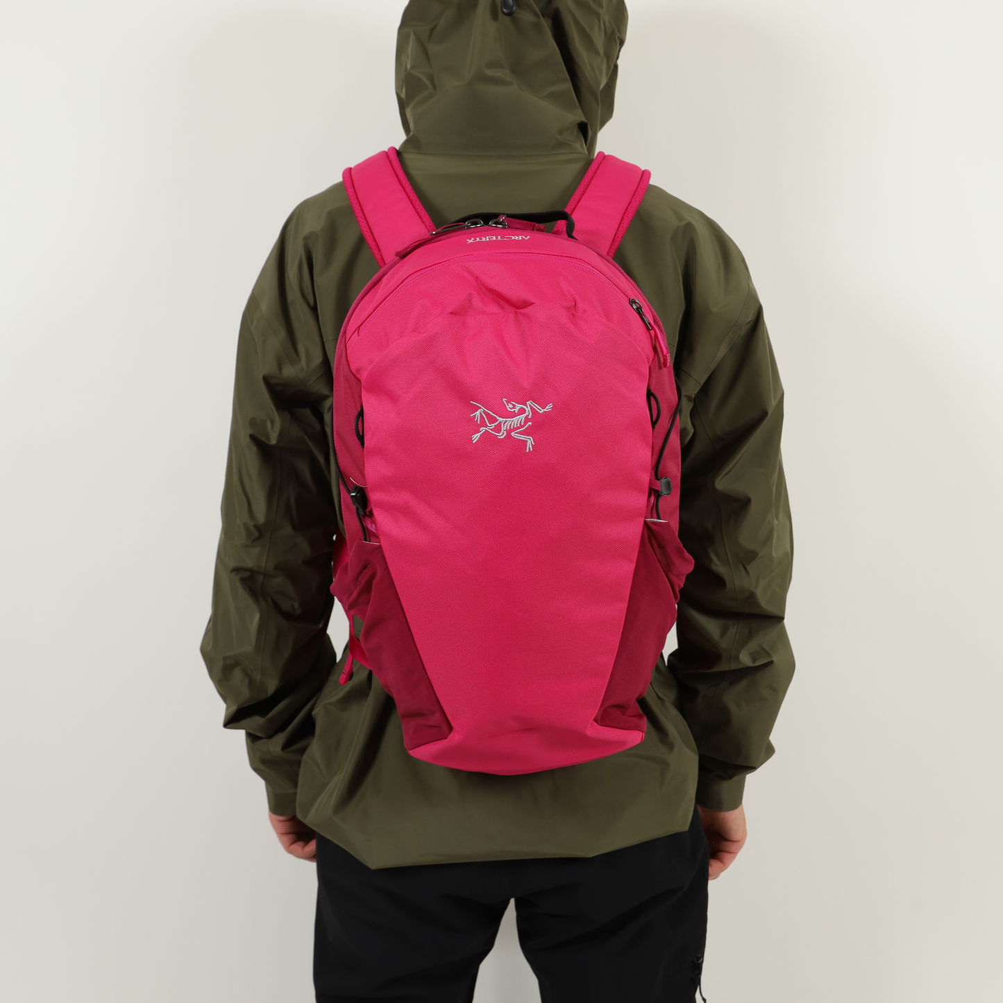 【Arc'teryx】Mantis 16 Backpack
