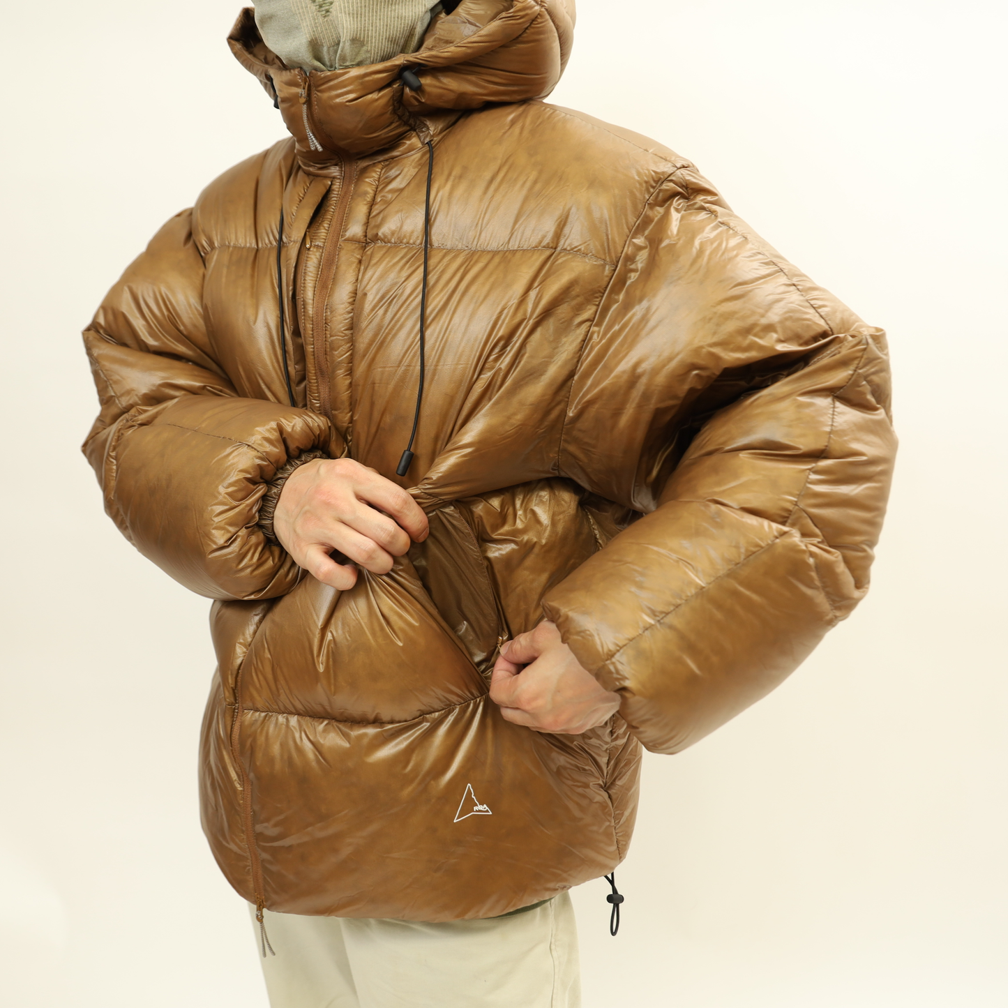 【ROA】SHINY DOWN JACKET